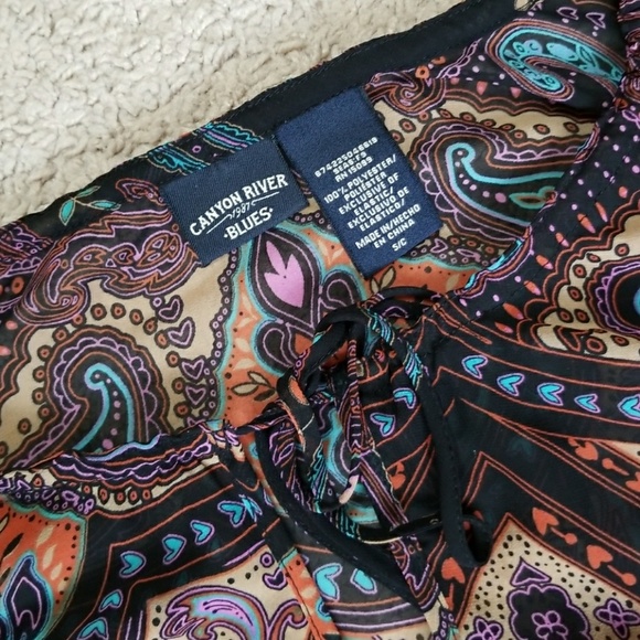 CANYON RIVER Bathing Suit Cover - Picture 3 of 4